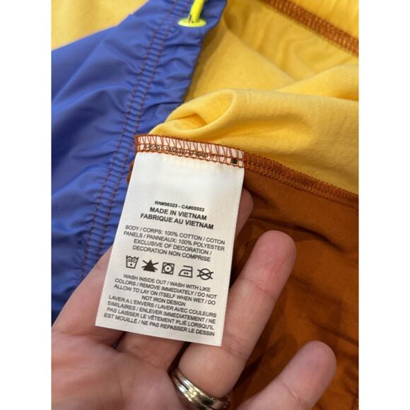 Nike Icon Clash Women's M Colorblock Athletic Tank Gym Top Yellow Blue NWT - Picture 8 of 8